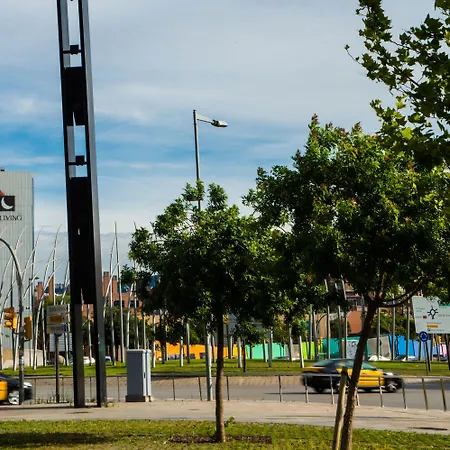 Ona Living Barcelona Aparthotel 4*