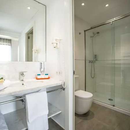 Ona Living Barcelona Ξενοδοχείο με διαμερίσματα 4*